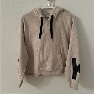 Calvin Klein Performance Cream Towel